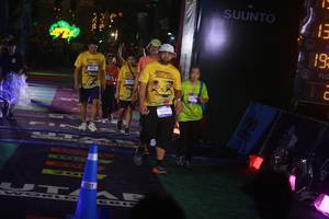 BIB: 42502
                            <button type="button" onclick="openModal(26275299)" class="btn btn-primary btn-sm float-right btn-popup" data-toggle="modal" data-target=".modal-high-quality">
                        <i class="fas fa-shopping-cart"></i> Add to Cart
                    </button>
                                            <button type="button" onclick="isThisMe(26275299, true)" class="btn btn-success btn-sm float-right btn-popup btn-isme hidden" data-toggle="tooltip" data-placement="bottom" title="นี่คือรูปของคุณใช่ไหม คลิกที่นี่เพื่อเอาเข้าอัลบั้ม">
                        <i class="fas fa-plus"></i> Add to album
                    </button>
                    <button type="button" onclick="isThisMe(26275299, false)" class="btn btn-warning btn-sm float-right btn-popup btn-isnotme hidden">
                        <i class="fas fa-ban"></i> Remove from album
                    </button>